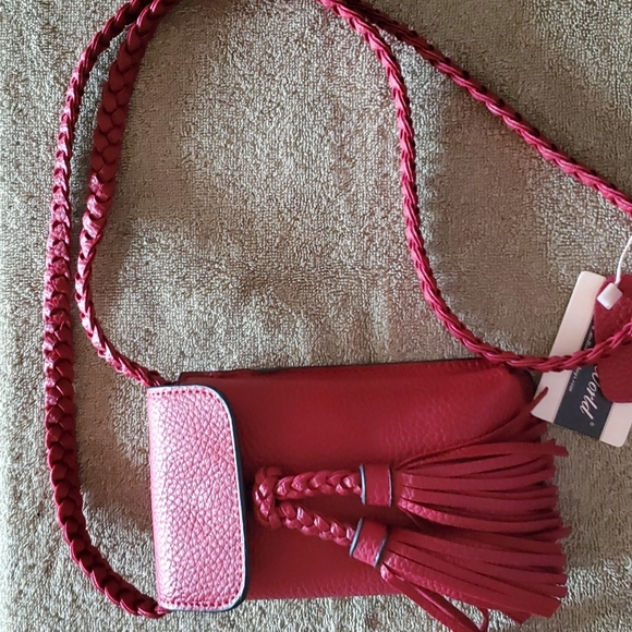 Mellow Word Handbag - Picture 2 of 3